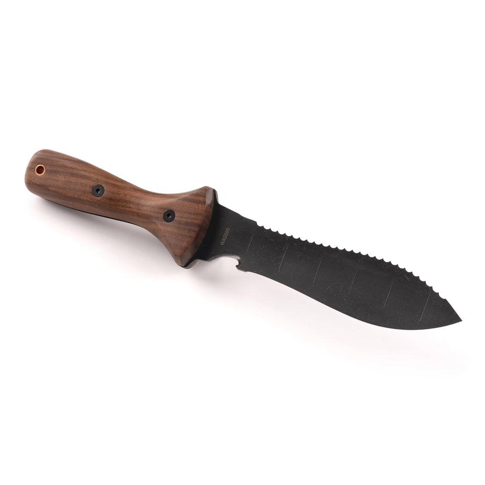 Barebones hori hori serrated edge detail demonstrating sawing capability