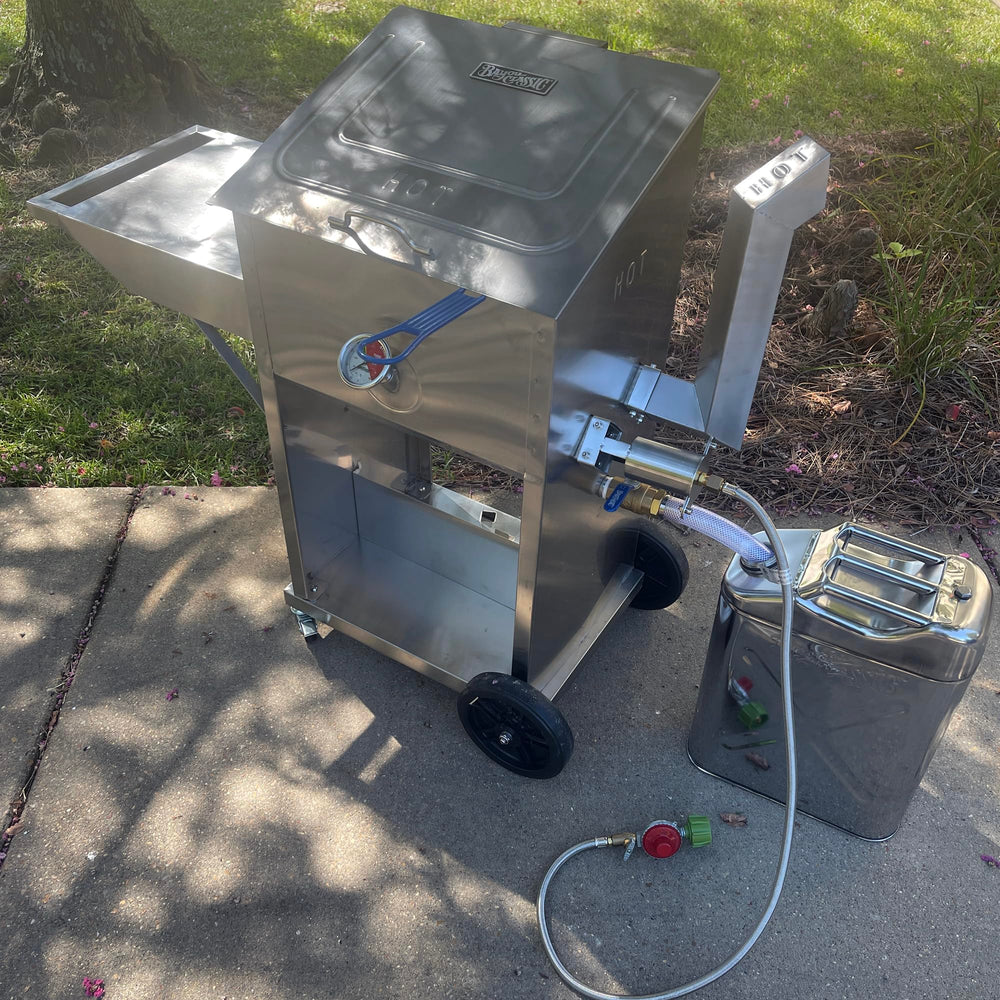 Bayou Classic packaging with hose and gasket included for ready use