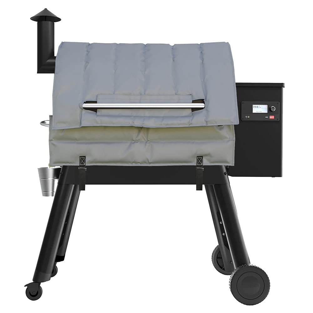 BBQ Butler front view on Traeger Pro 780 showing full coverage and weather protection
