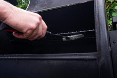 BBQ Dragon close-up of stainless-steel chainmail texture demonstrating effective grease removal