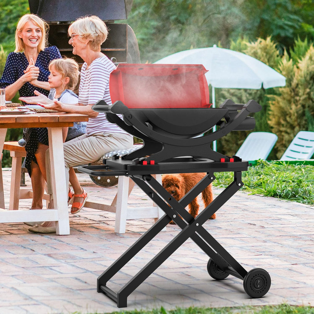 BBQ Future close-up of lock latch providing secure grill mounting and transport safety