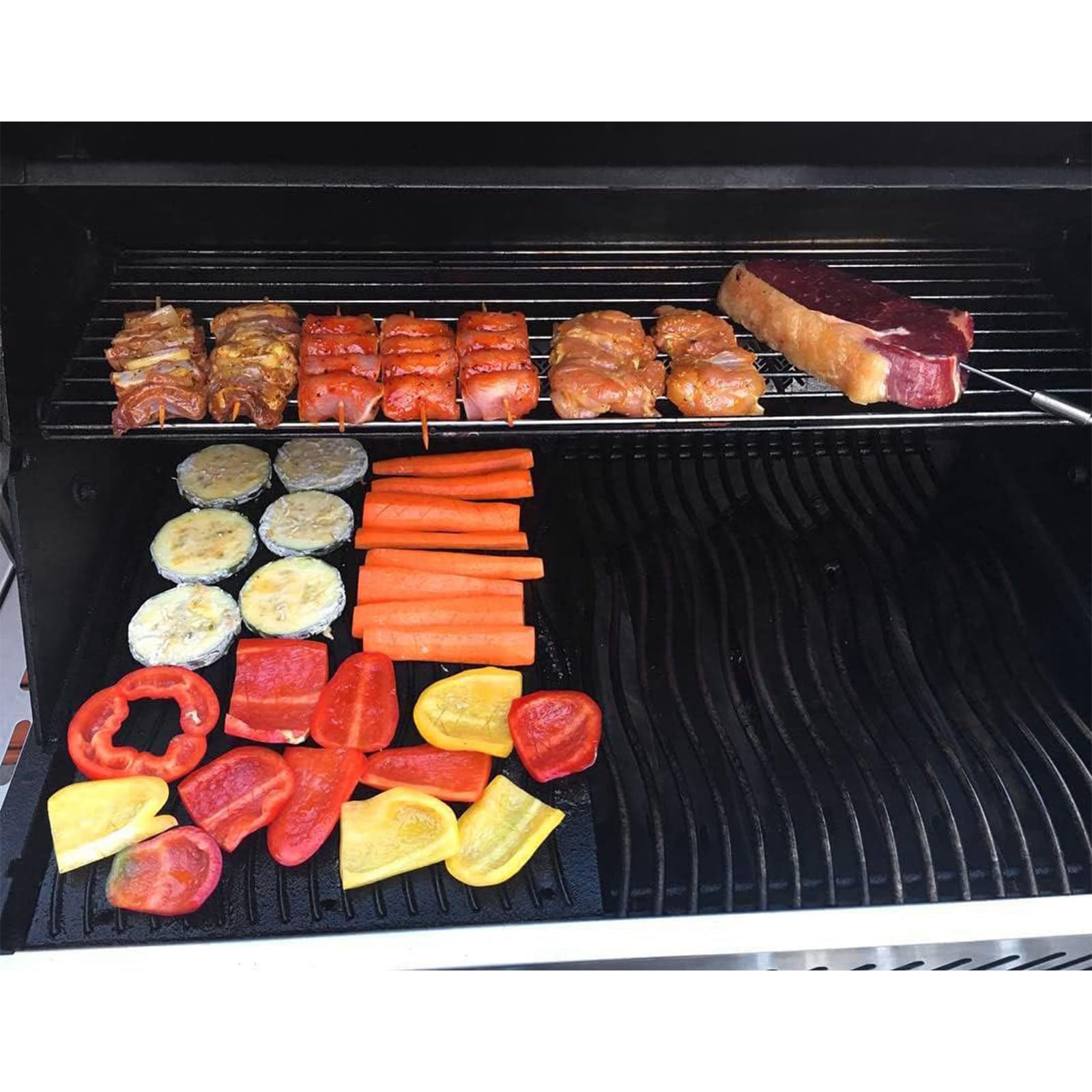 BBQ Future griddle shown next to a ruler illustrating 11.6x17.75 inch size