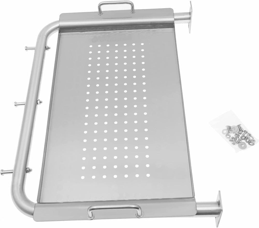 BBQ-PLUS removable tray shown separately for spill-resistant serving