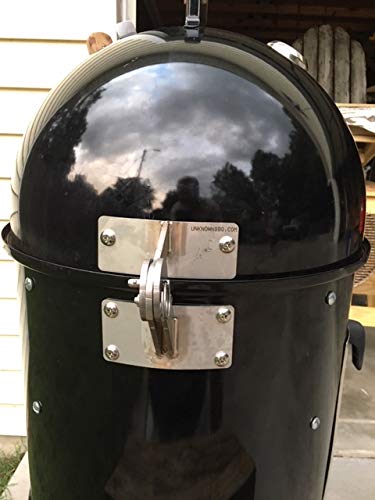 BBQgaskets hinge close-up highlighting stainless finish and corrosion resistance benefit