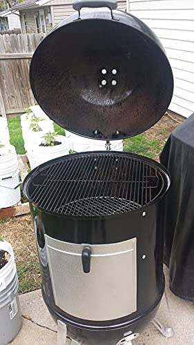 BBQgaskets lifestyle image with smoker and removed lid showing tidy workspace benefit