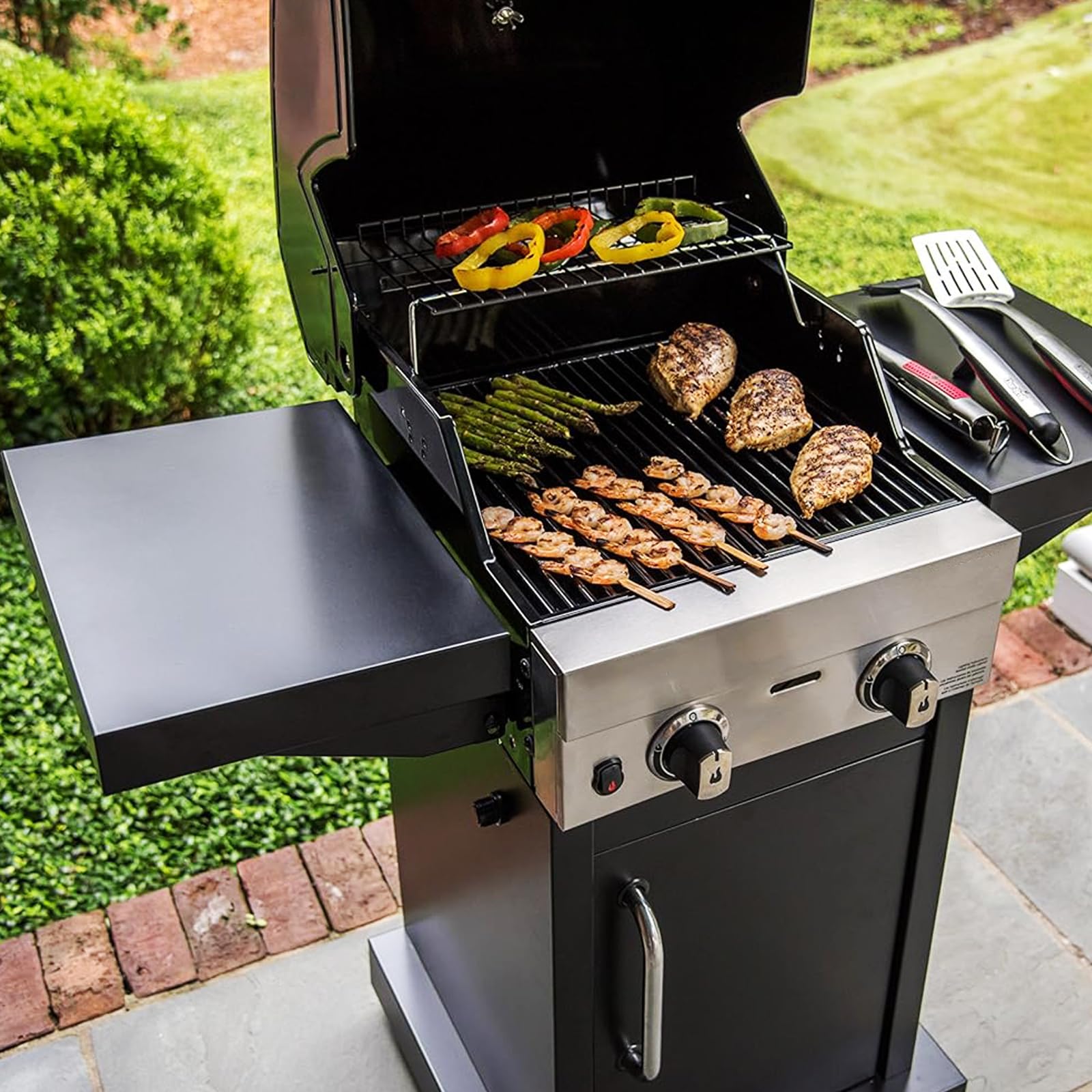 BBQration dimensions with ruler showing 17 by 8 5/8 inch fit