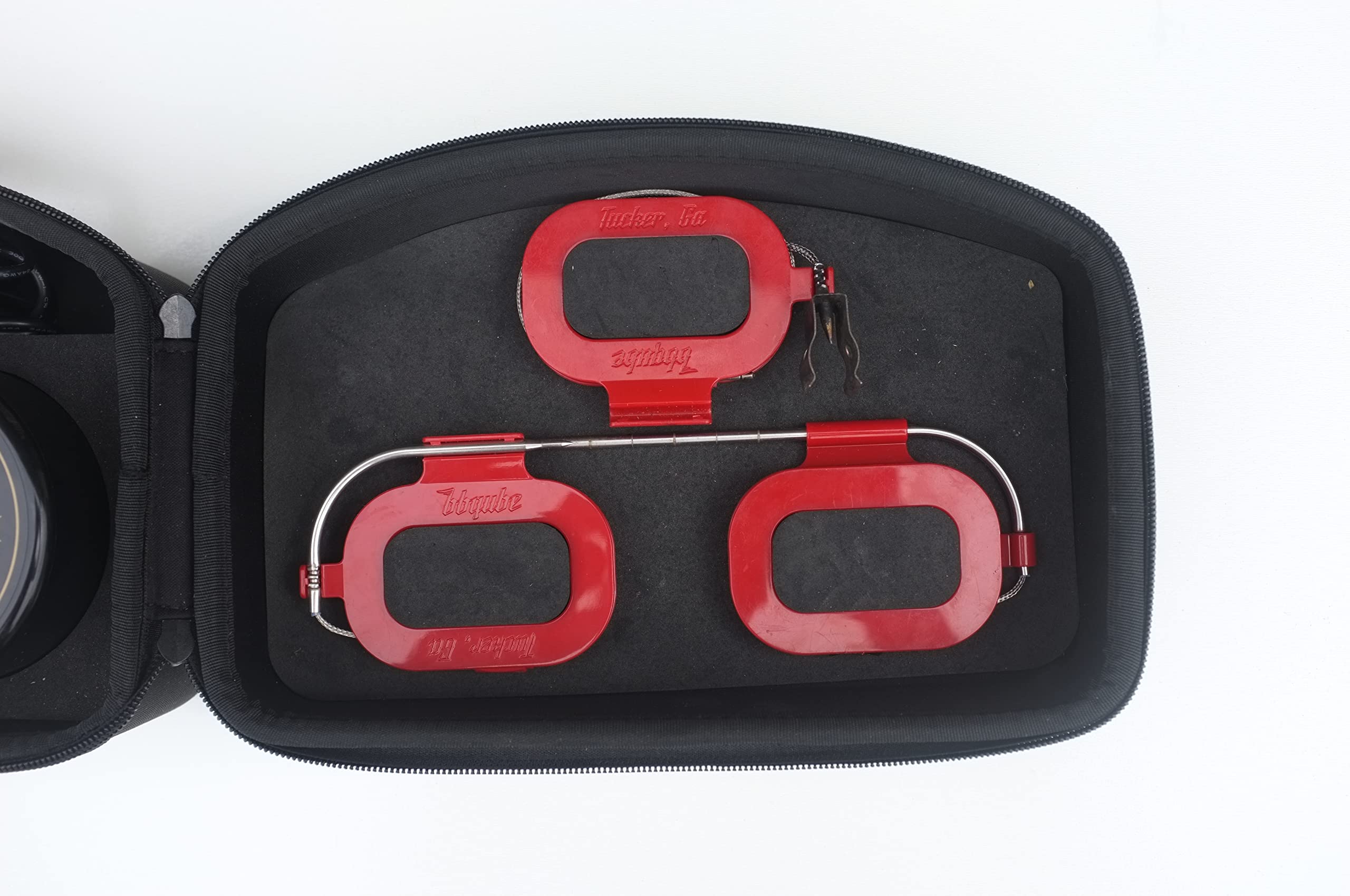 BBQube TempMaster Solo vent adapter mounted on Kamado showing secure fit