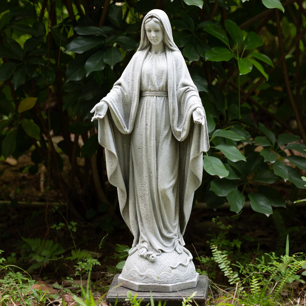 BC BUILDCLASSIC side profile of Virgin Mary statue highlighting balanced base and posture