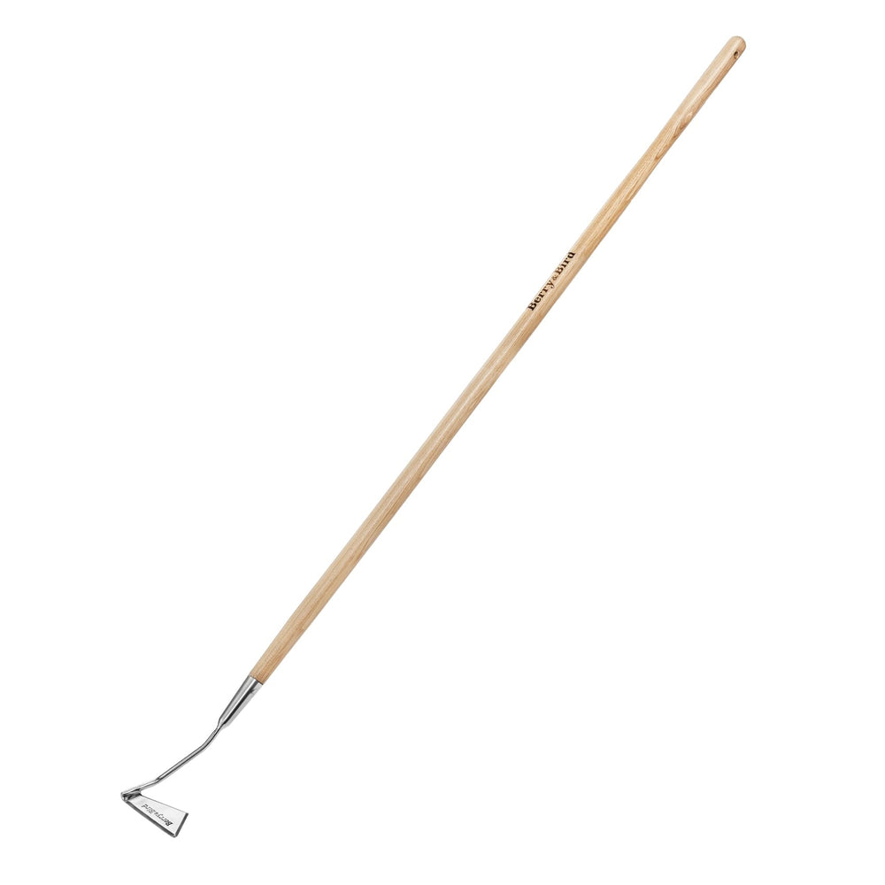 Berry&Bird Swoe front view showing full 61.8-inch stainless steel hoe for easy reach