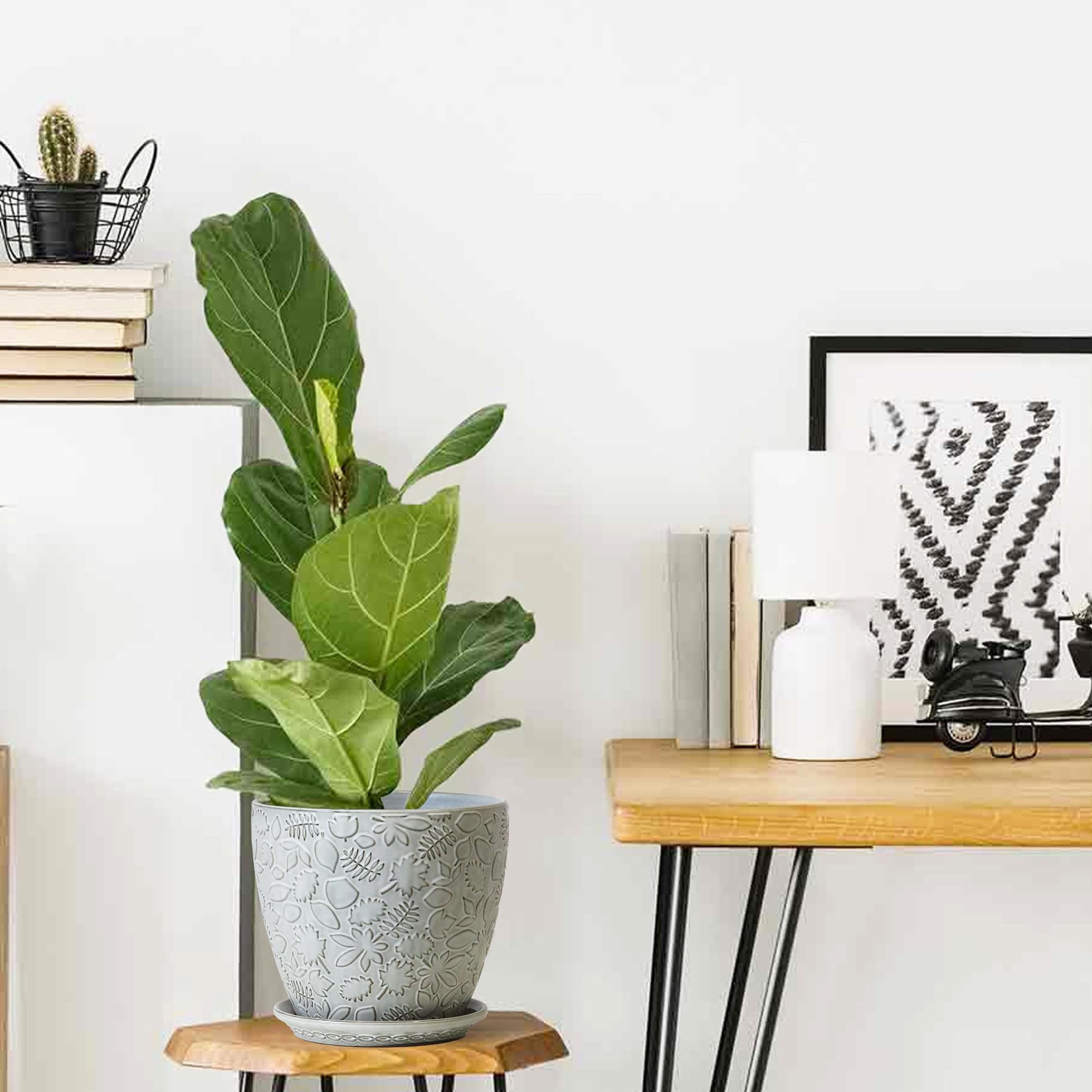 Bestseler planter on a windowsill showing decorative appeal and space-saving benefit