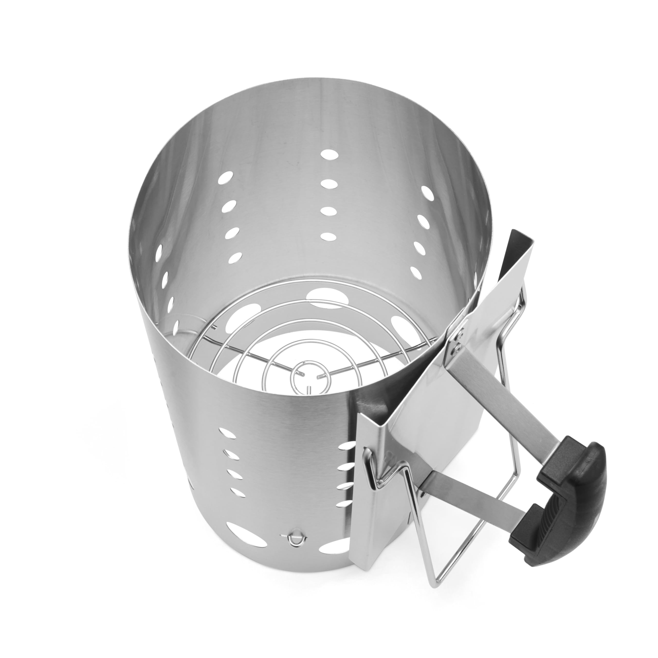 The Bincho Grill next to a hand for scale showing balanced size and easy handling