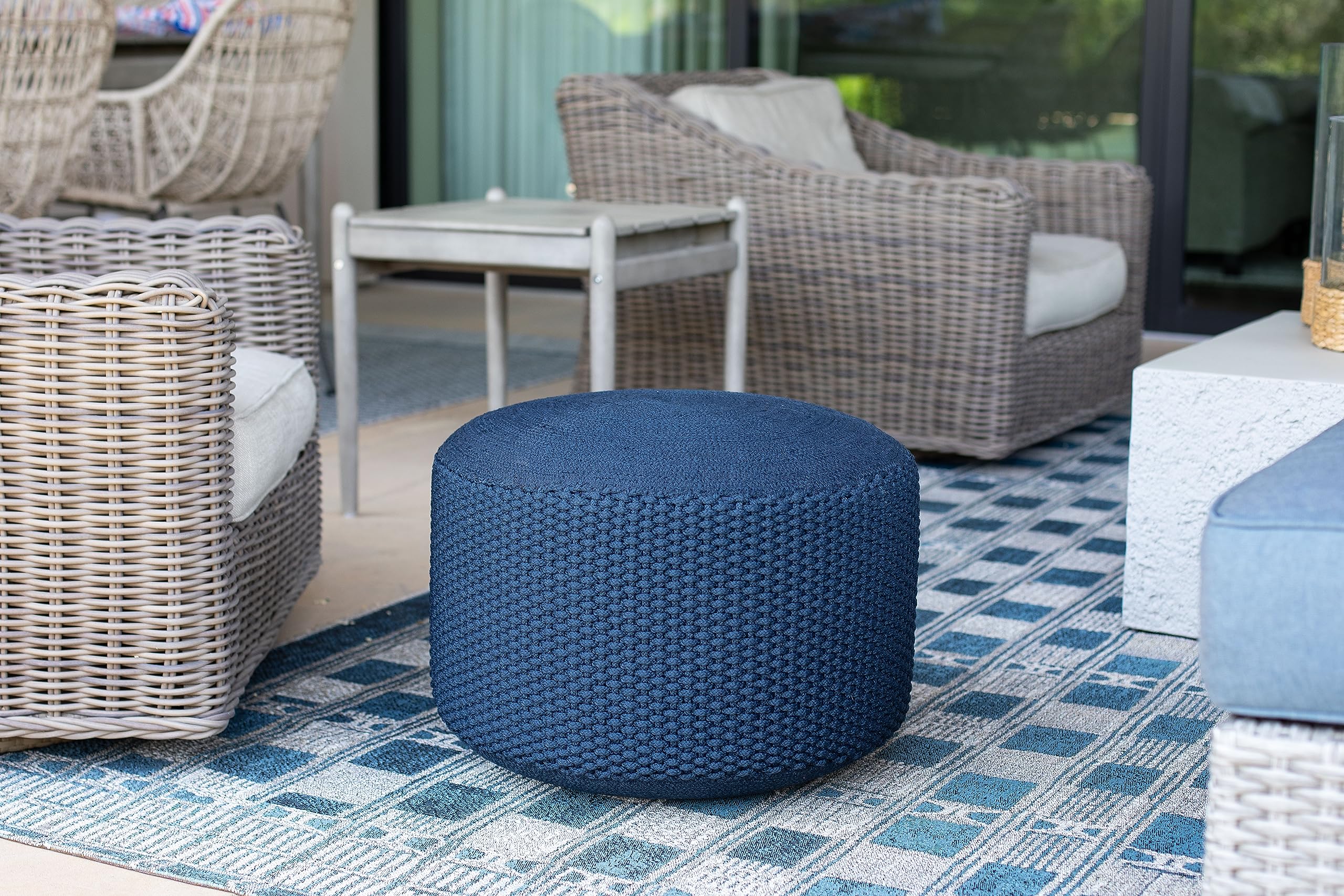 BIRDROCK HOME pouf folded and portable for easy transport advantage