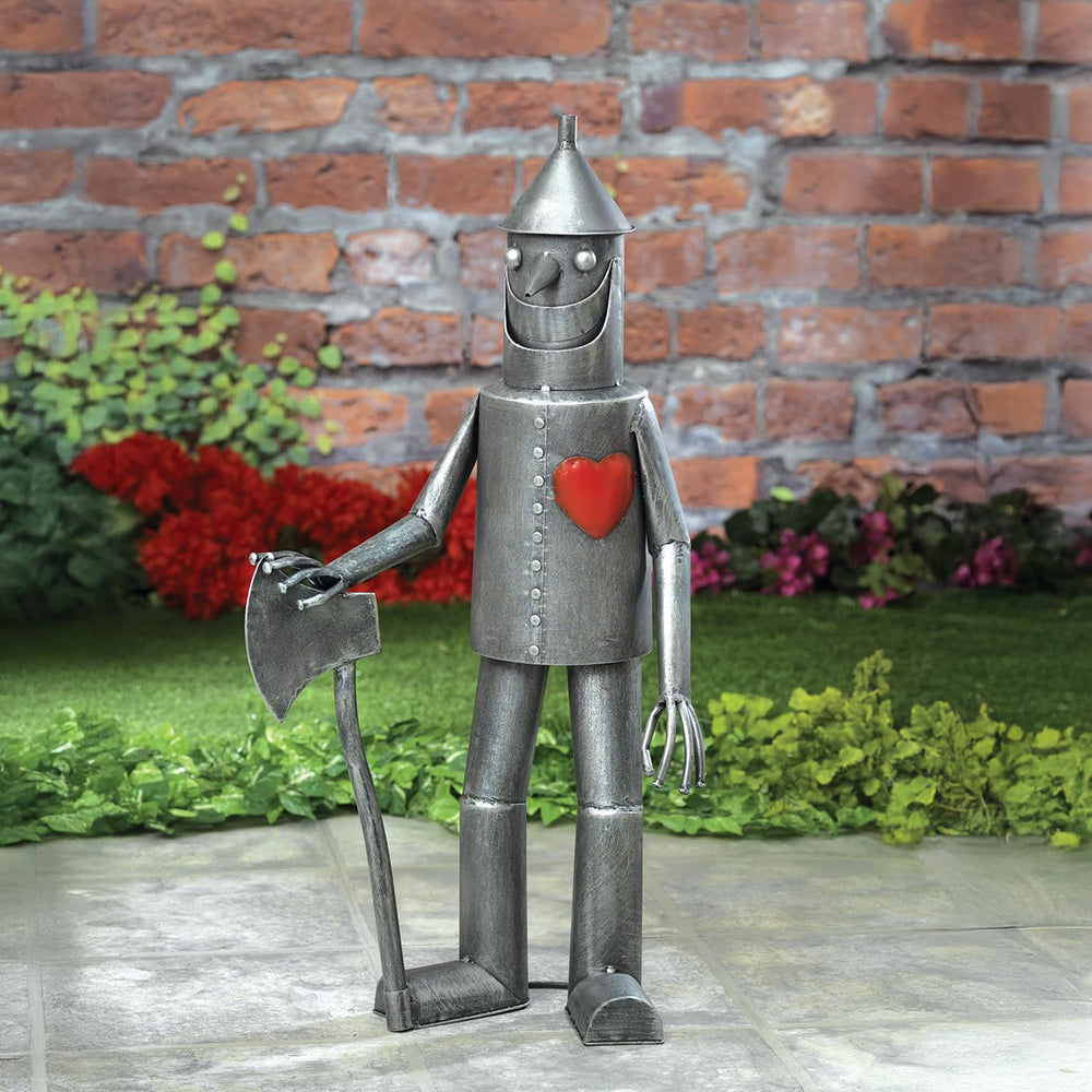 Bits and Pieces close-up of Tin Man face with friendly expression