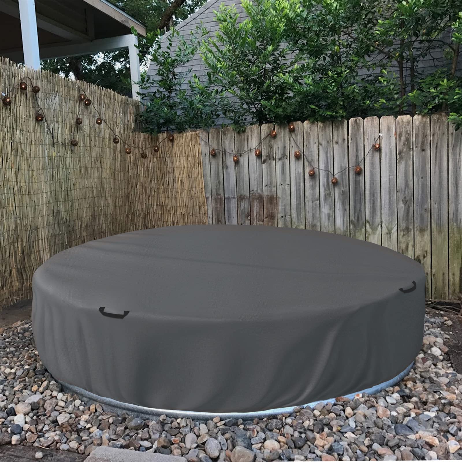 Bitubi waterproof coating close view showing rain beading and weather protection benefit