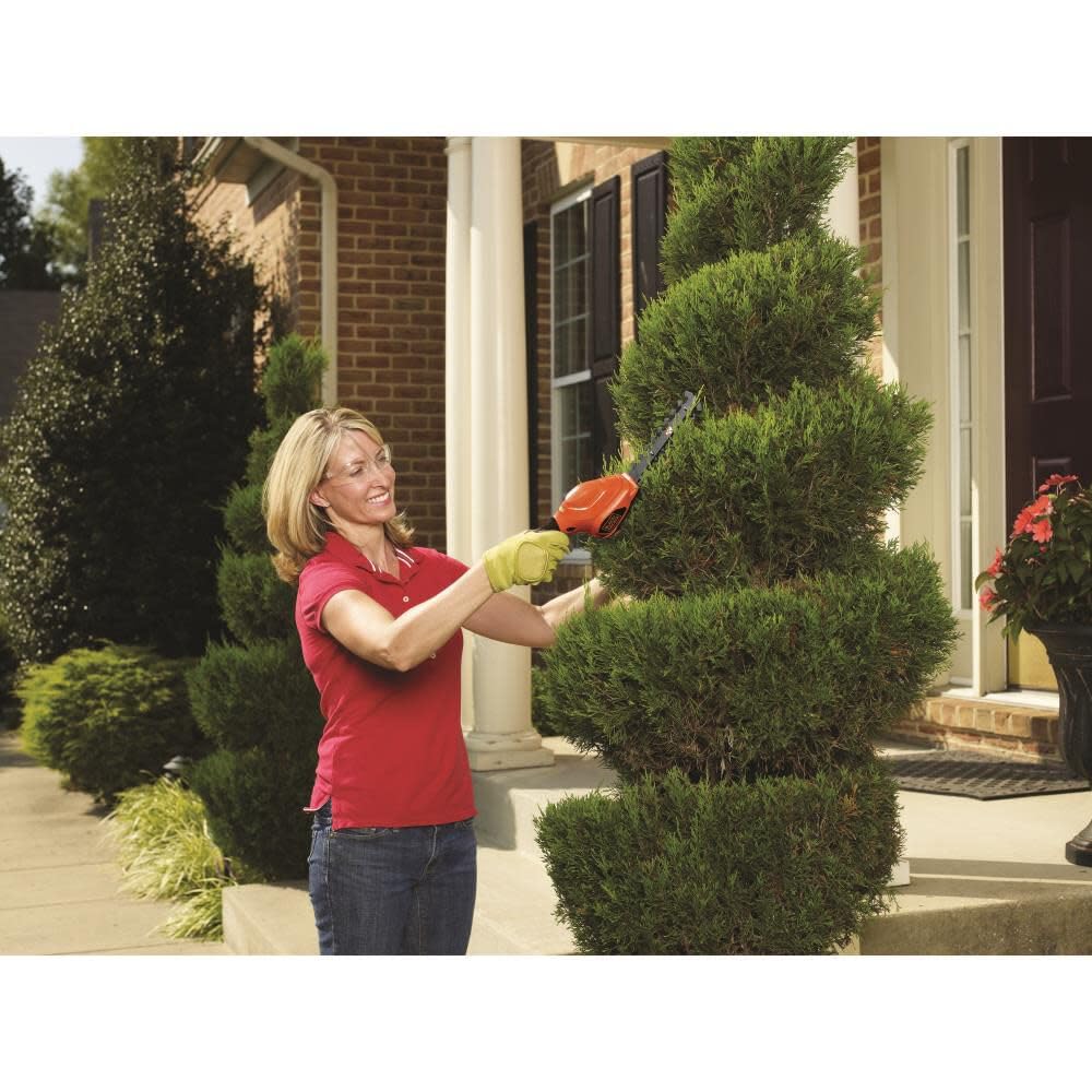 BLACK+DECKER close-up of 6-inch hedge blade showing precise shrub trimming benefit