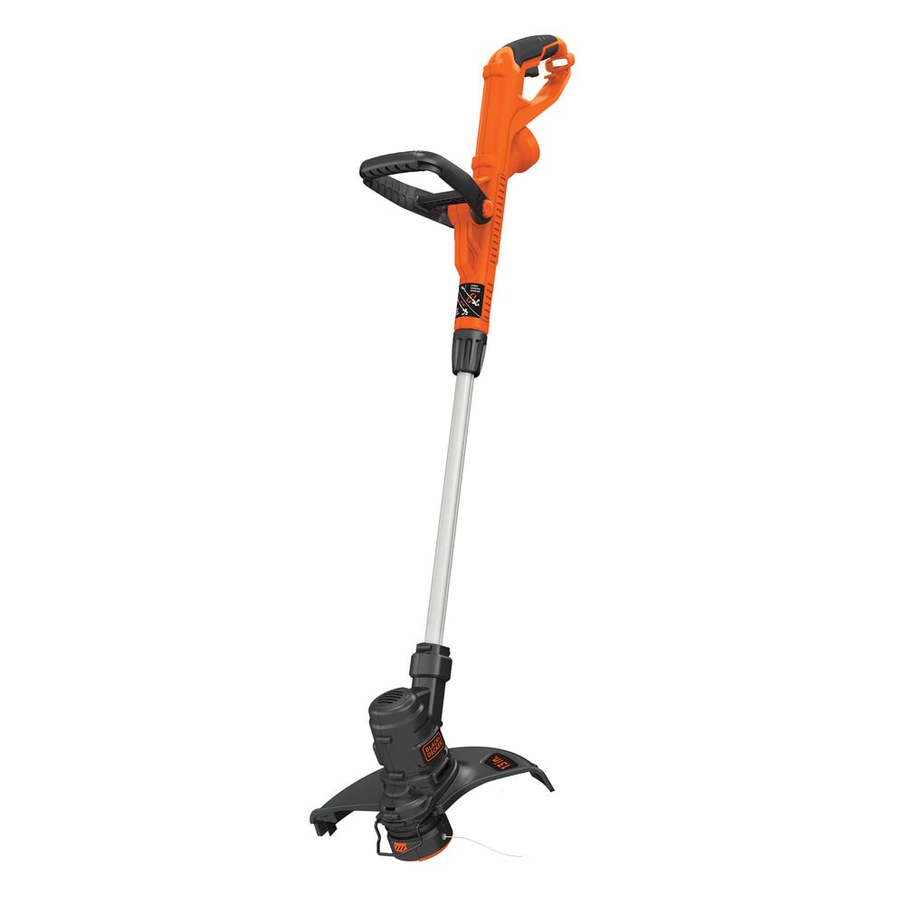 BLACK+DECKER ST8600 front view showing 13-inch cutting head and compact build for easy handling