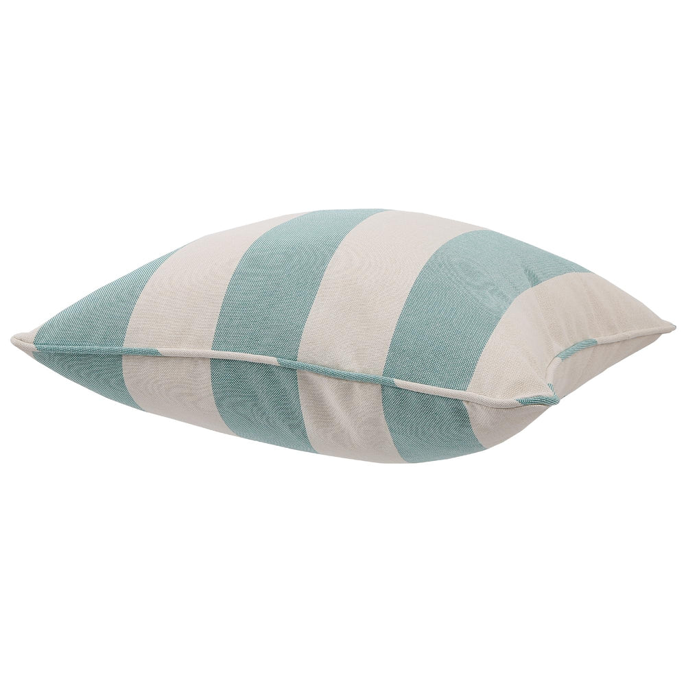 BLSTISCEN vacuum-packed pillows out of packaging ready to fluff