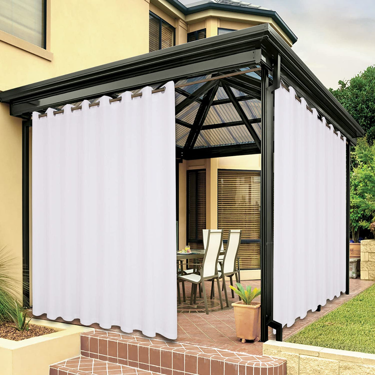 BONZER front panel displayed on patio showing full coverage and privacy benefit