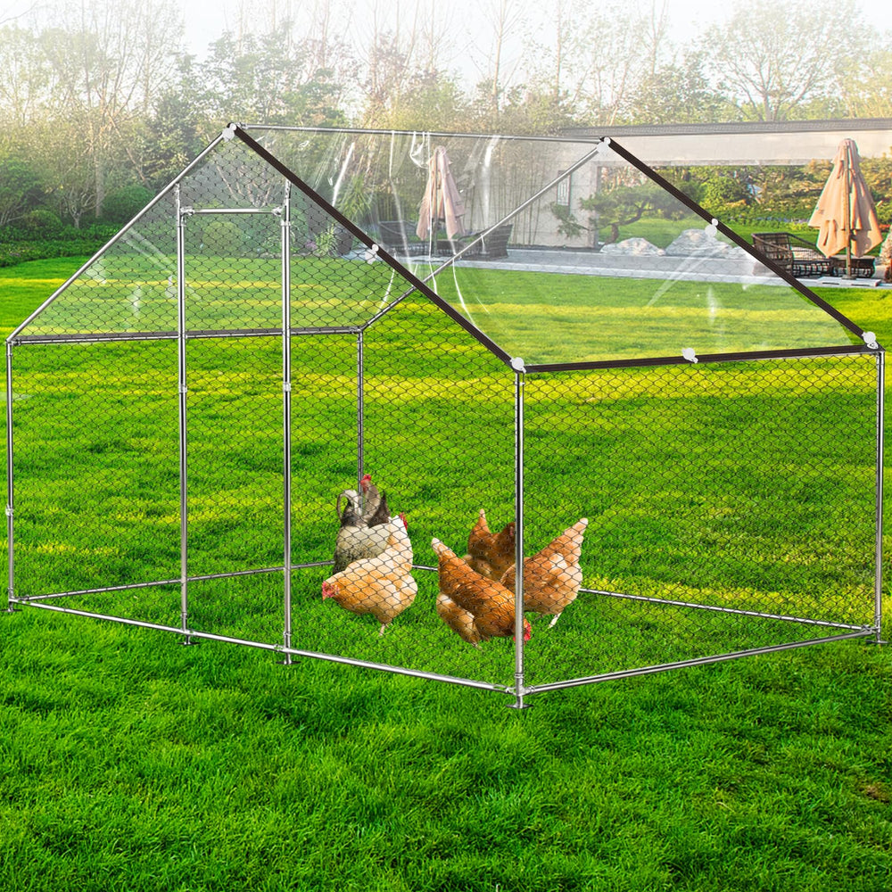 BOUTICOL installed on wooden coop keeping poultry dry and visible