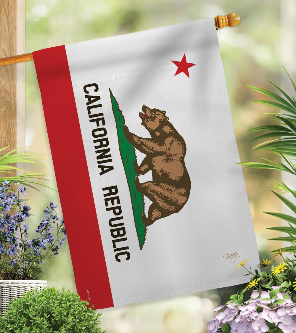 Breeze Decor packaged flag with label noting Made in USA and eco-friendly inks