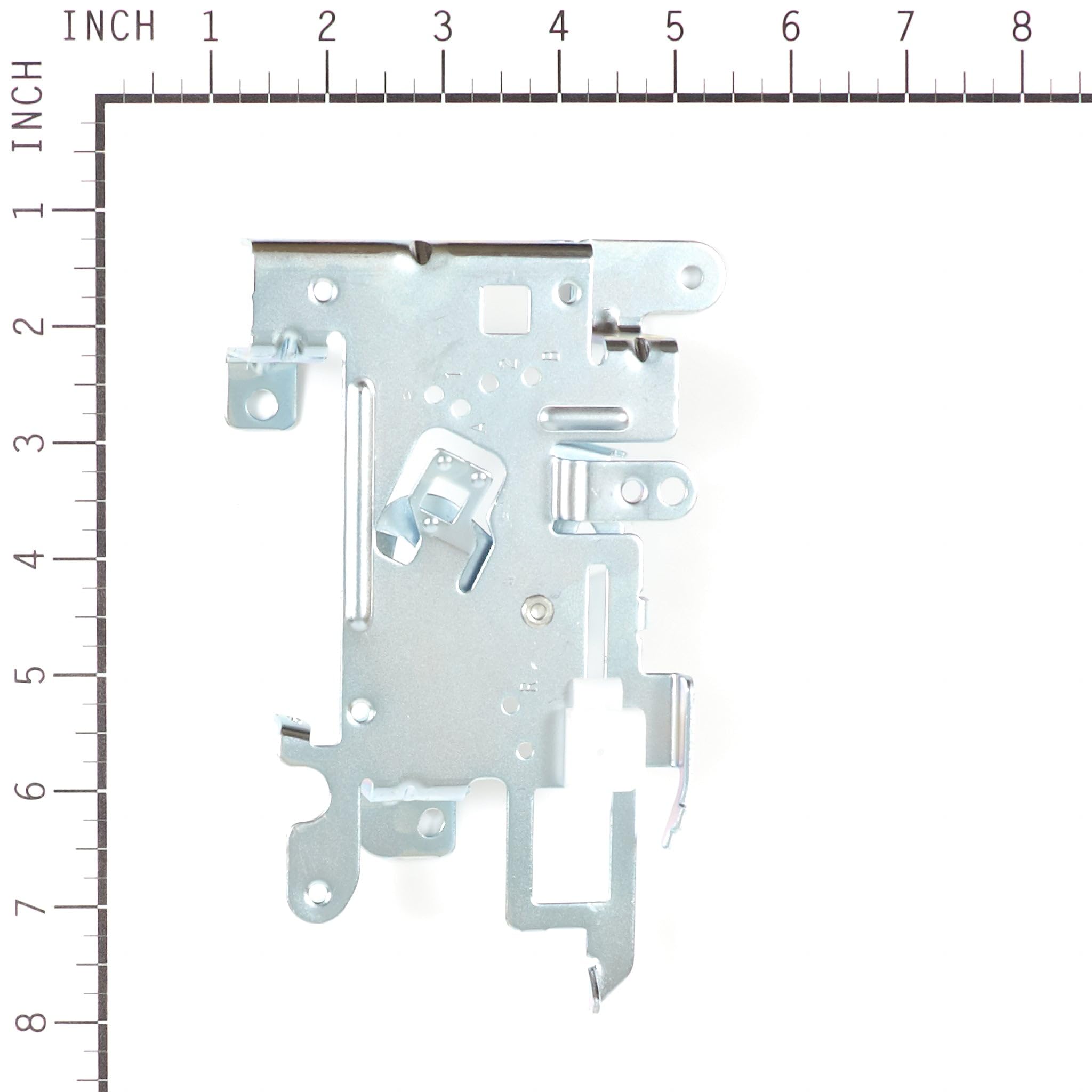Briggs & Stratton side profile highlighting bracket shape for proper linkage control
