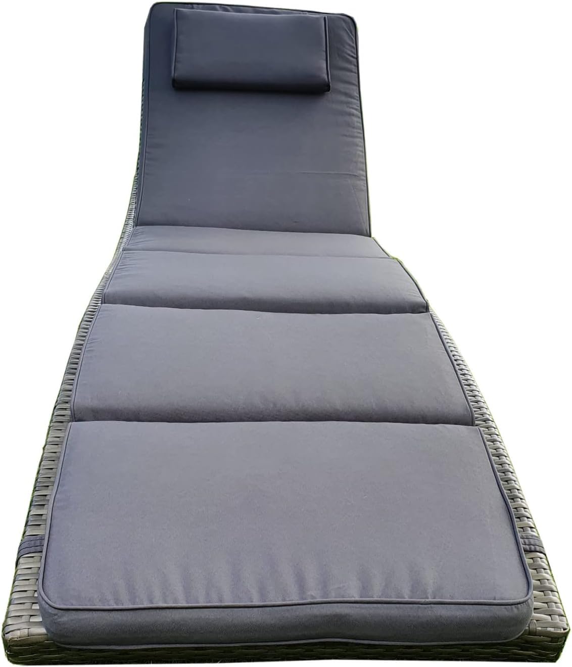 BTEXPERT lifestyle patio scene showing two loungers enhancing outdoor space
