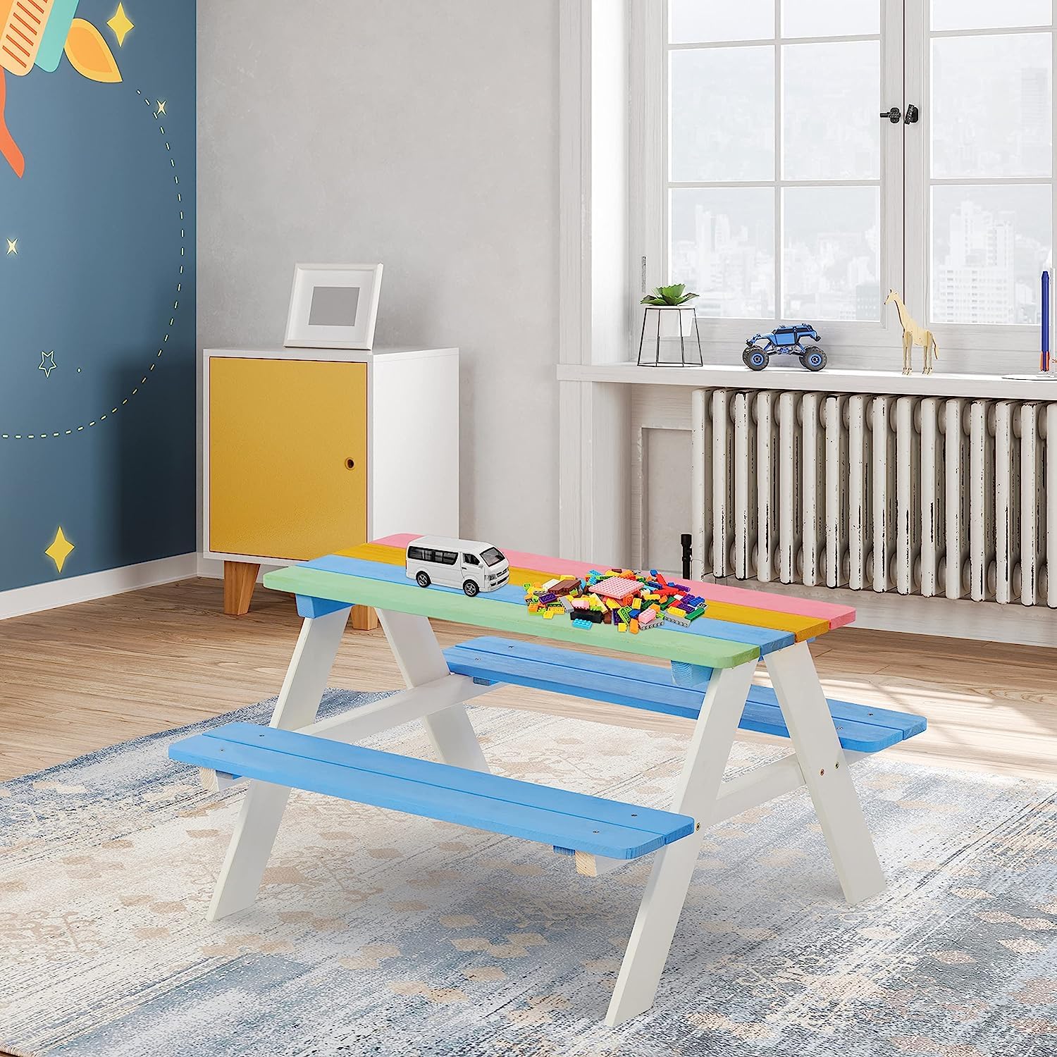 BTExpert close-up of wood finish highlighting smooth paint and durable treated wood benefit
