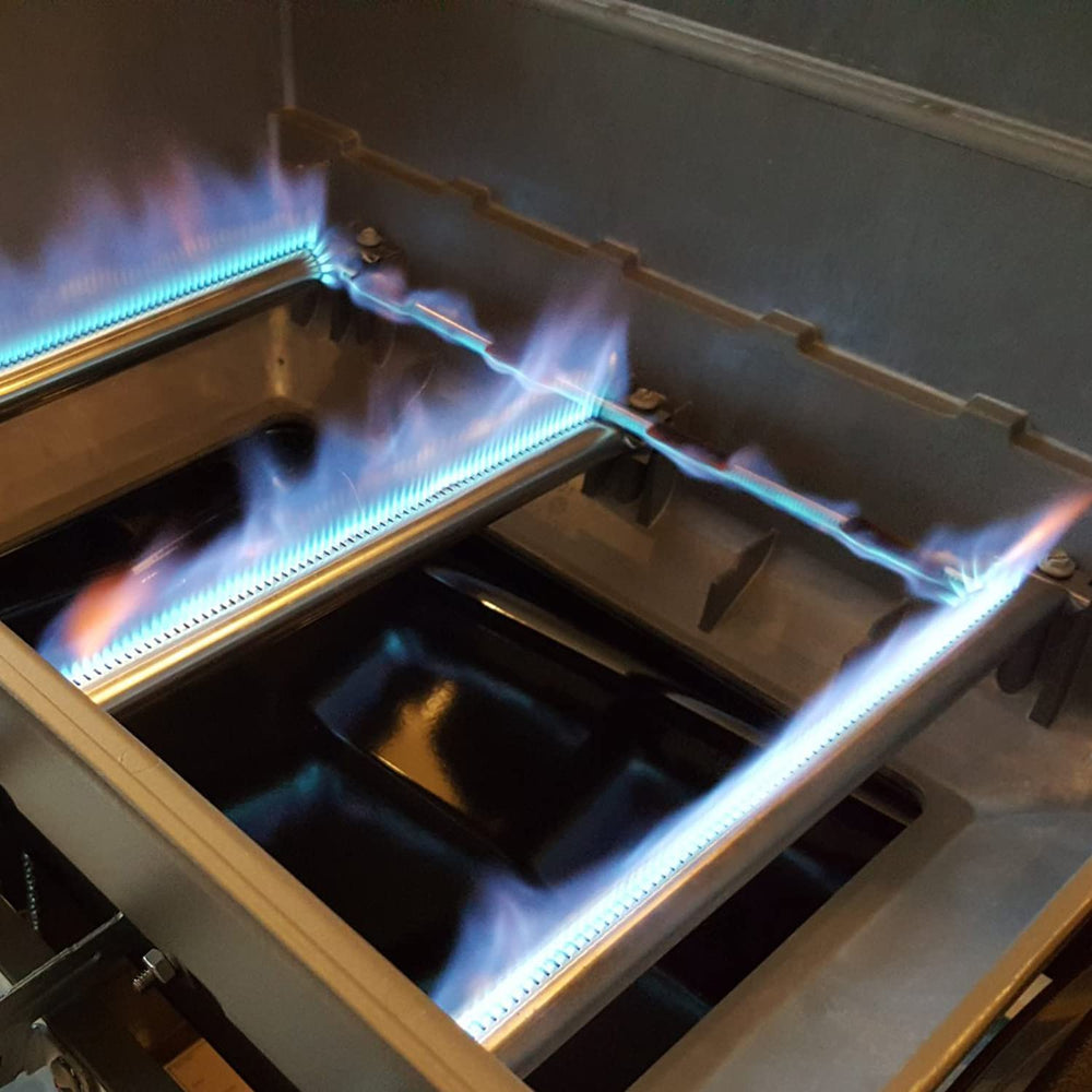 Burly Grill installed bars inside Weber Spirit demonstrating even heat distribution