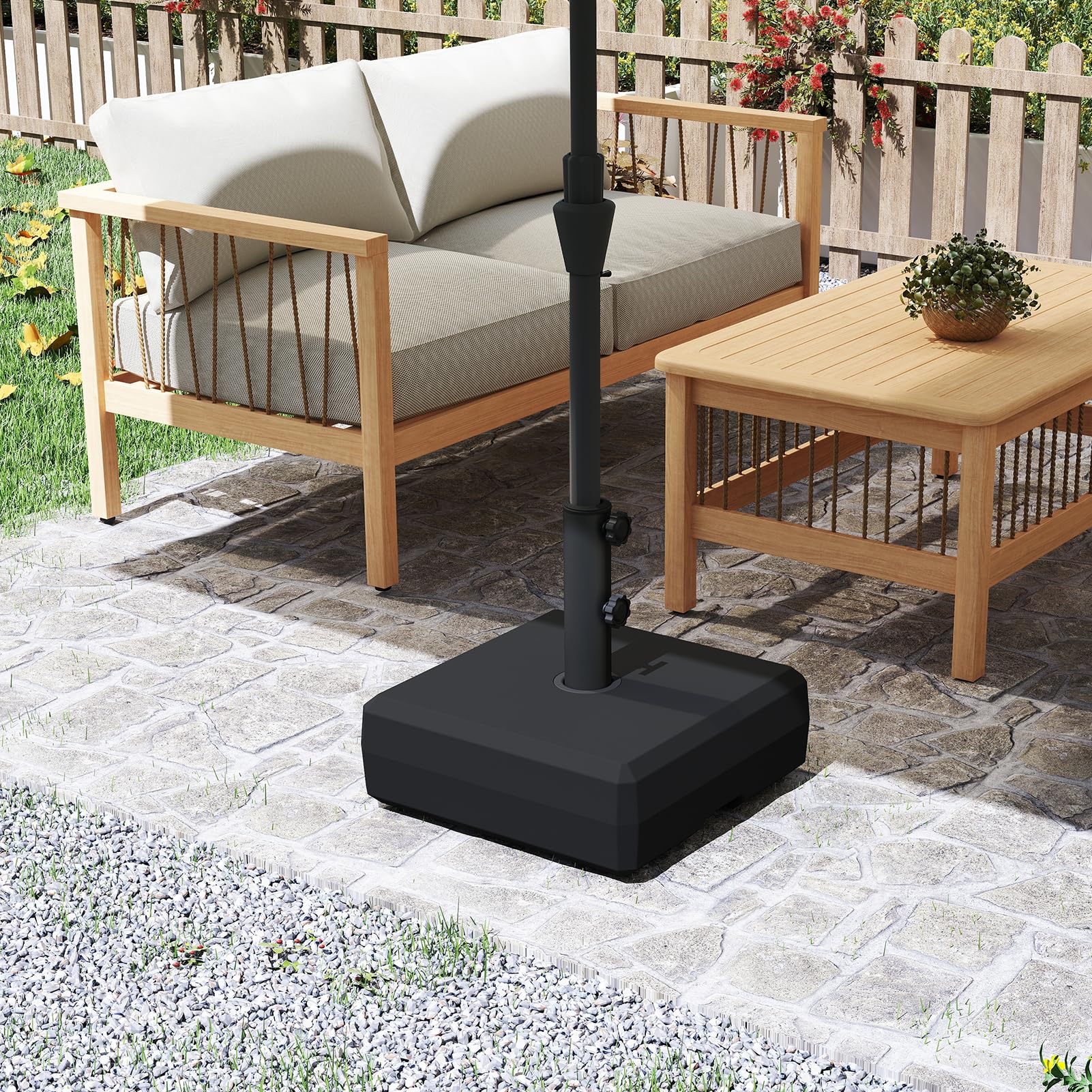 C-Hopetree surface texture closeup highlighting durable recycled plastic finish