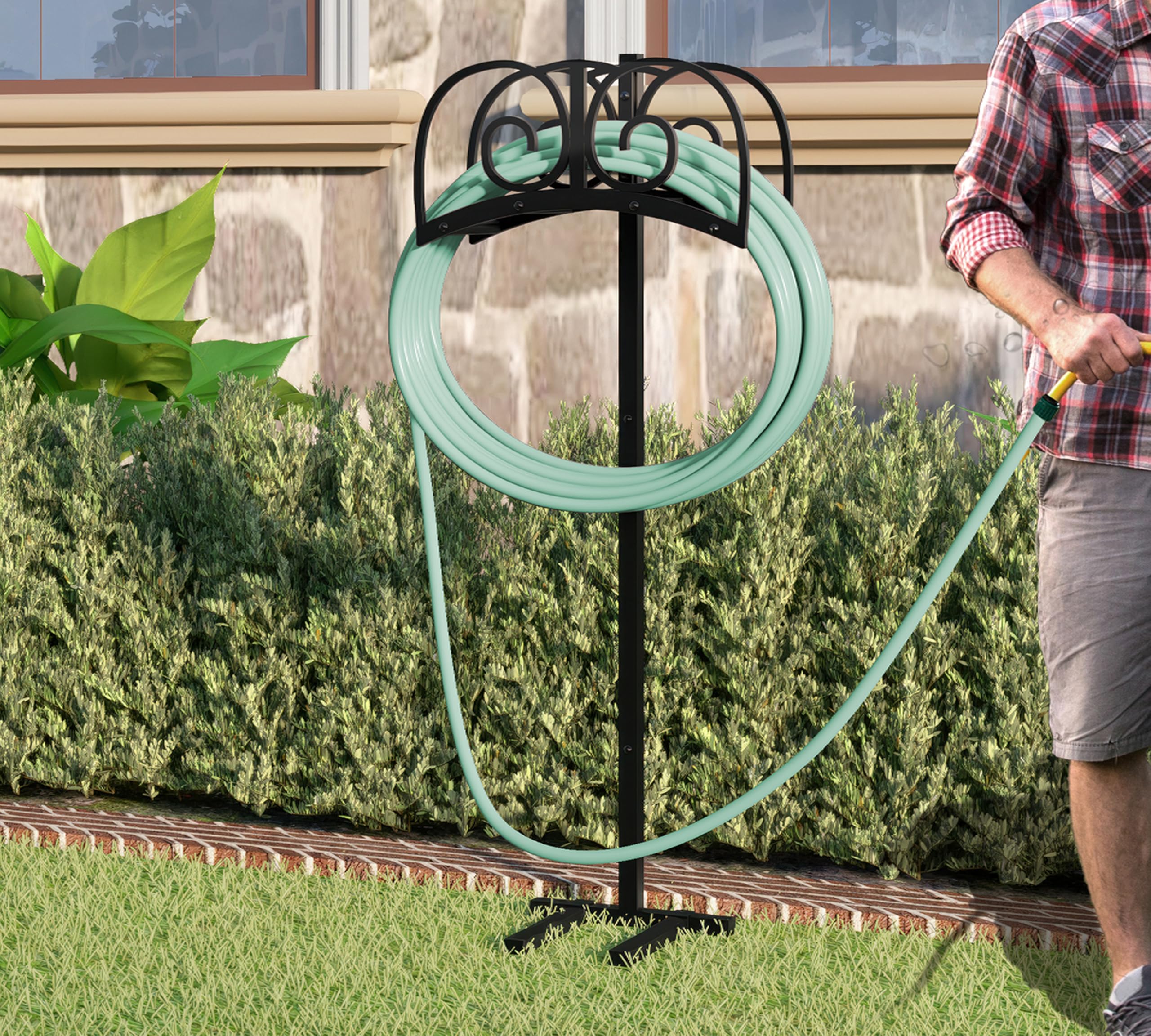 CALIDOLA in yard setting demonstrating tidy organized lawn