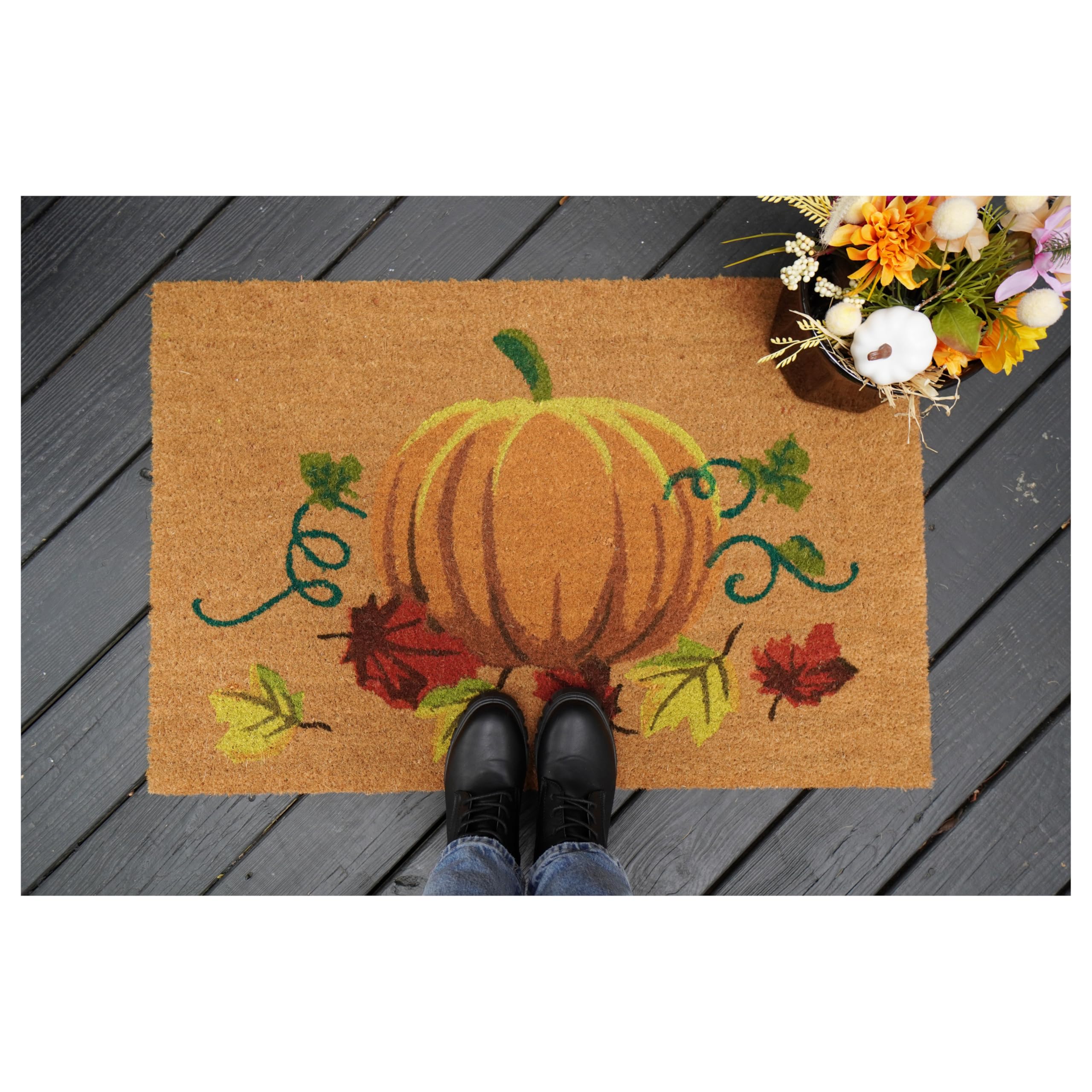 Calloway Mills vinyl backing detail offering non-slip stability on floors