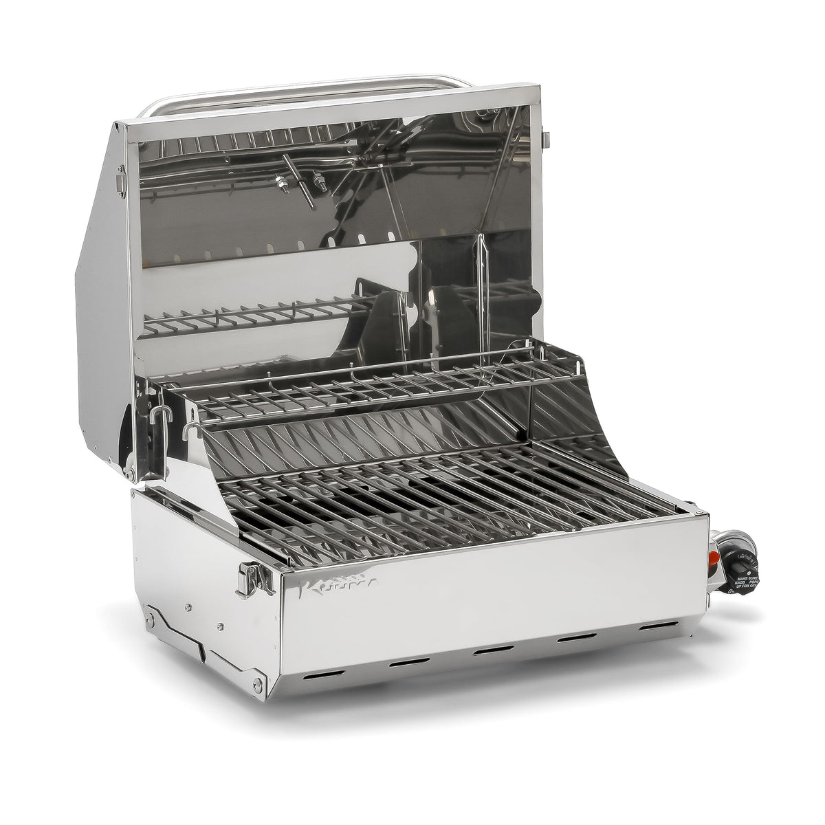 Camco Kuuma front view with lid closed showing portable latch and durable finish
