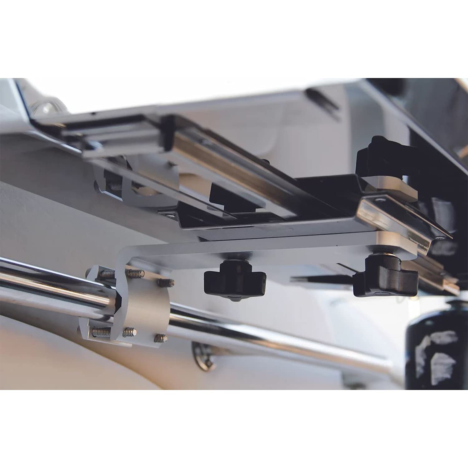 Camco Kuuma stowed on deck demonstrating easy removal and neat storage