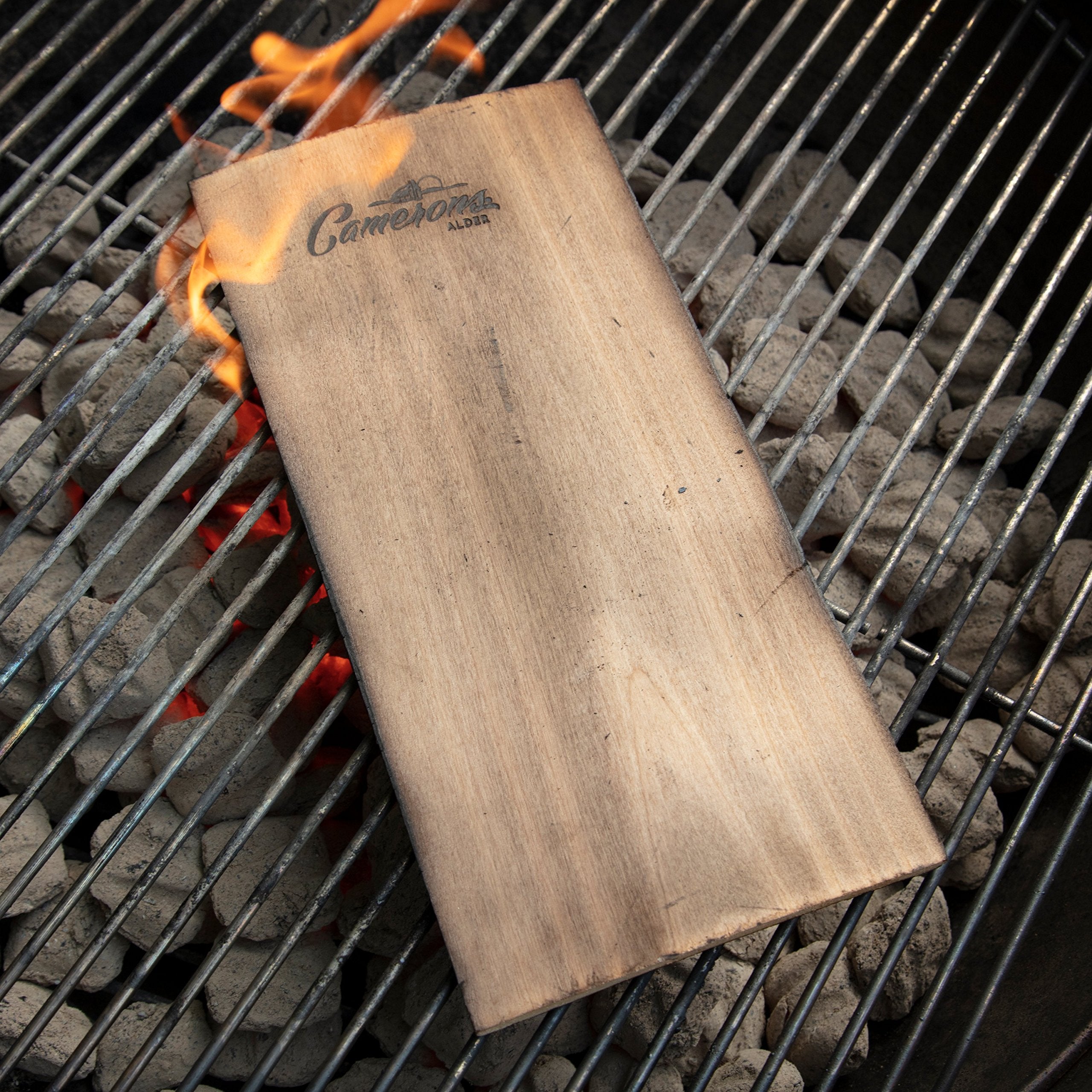 Camerons stacked planks highlighting 0.7" thickness and reusable use