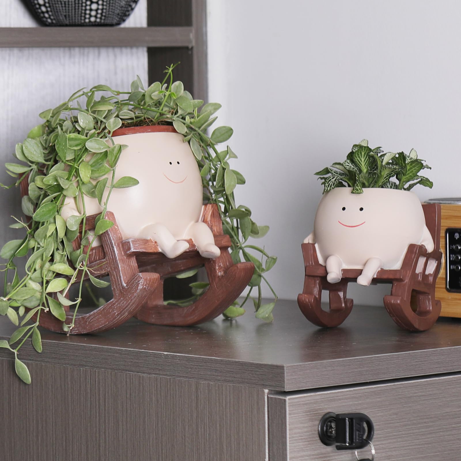 Camotank side profile of rocking chair planter highlighting shape and stability
