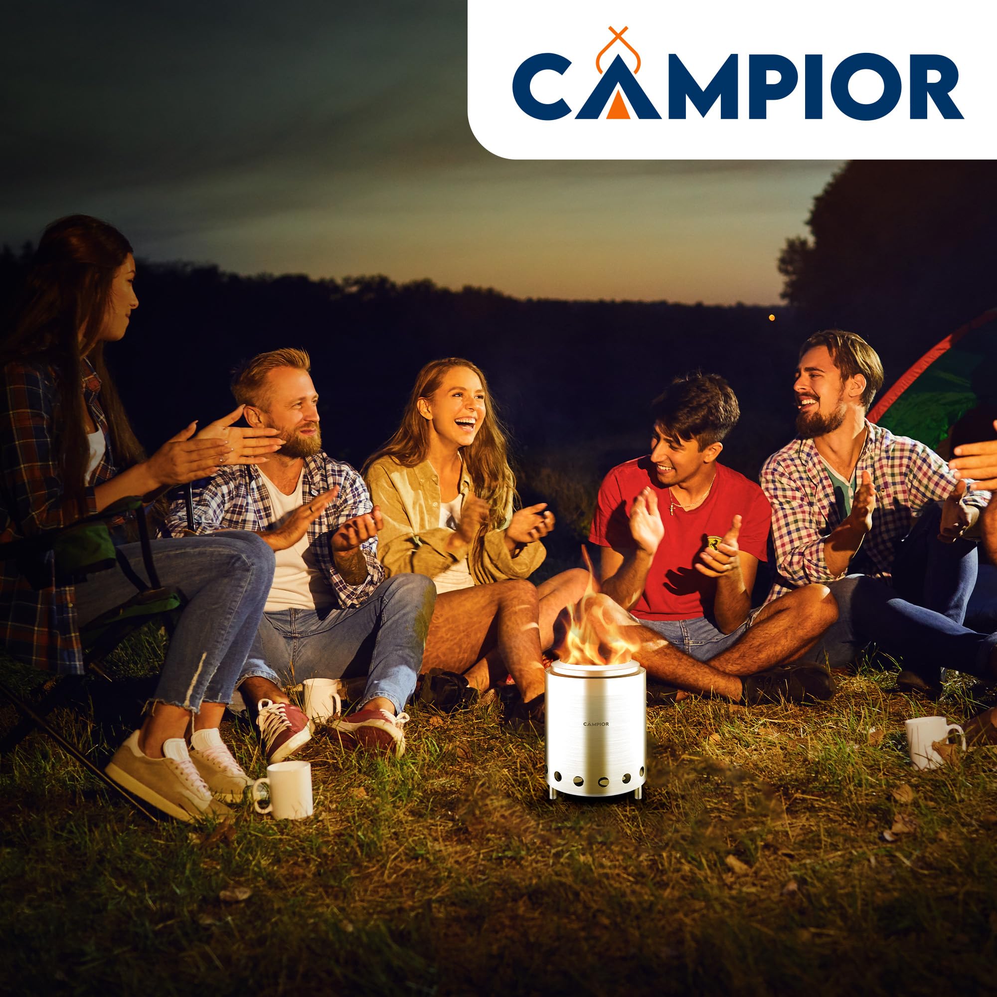 Campior on backyard table creating warm, smoke-reduced ambiance