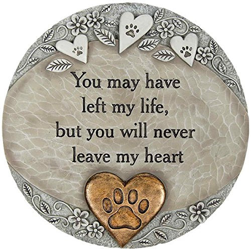 Carson pet heart front view memorial plaque showing handpainted finish and easy hanging