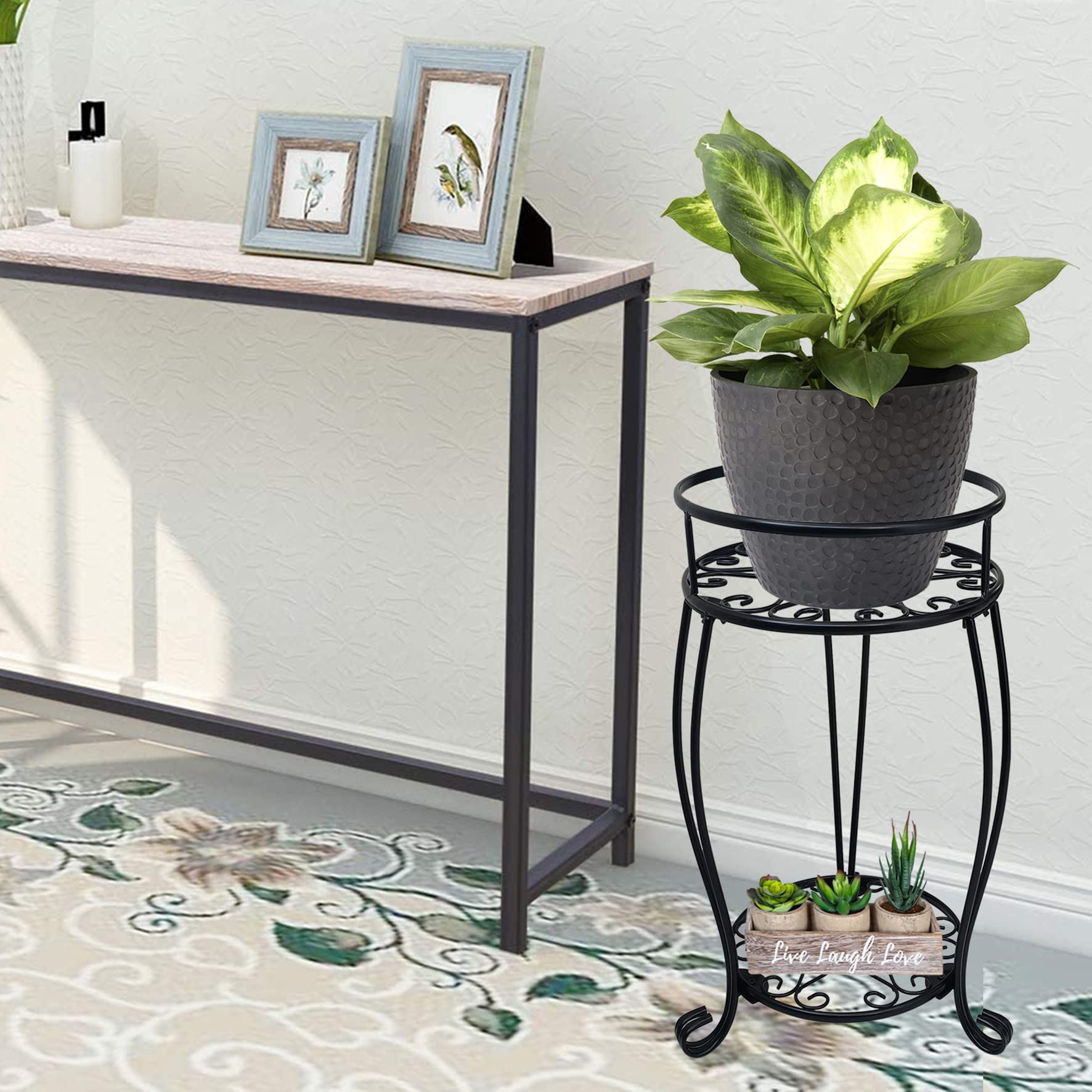 C CASIMR close-up of top round frame highlighting sturdy wire ring and pot support for secure placement