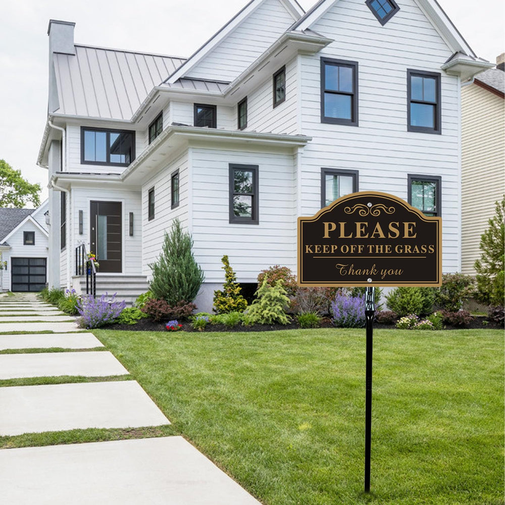 Cefrashi lifestyle curbside display conveying professional, polite boundary