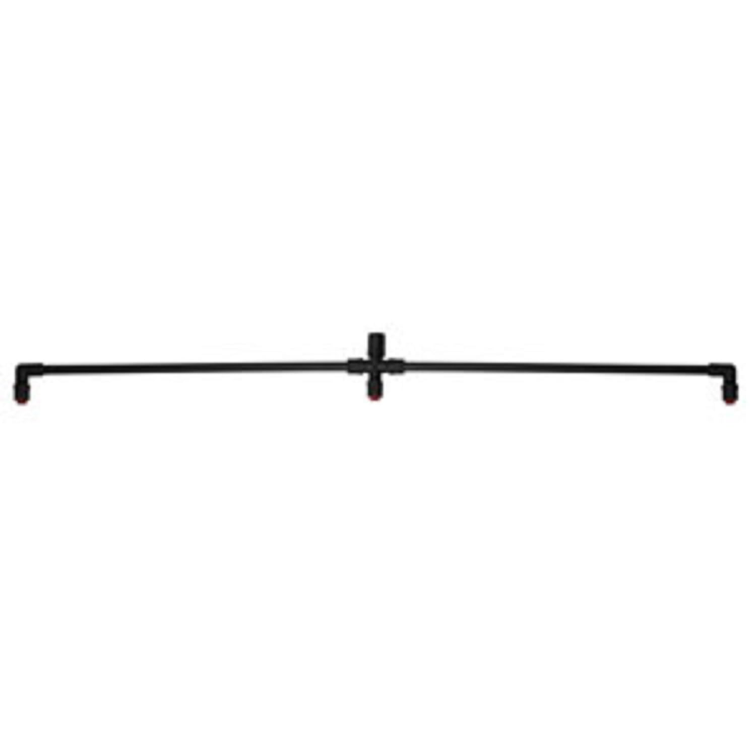 CHAPIN 3-nozzle boom front view showing durable poly construction and wider spray coverage