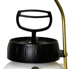CHAPIN adjustable brass nozzle detail demonstrating stream-to-shower control