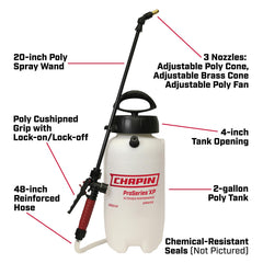 CHAPIN close-up of translucent tank and 4-inch opening for fast filling