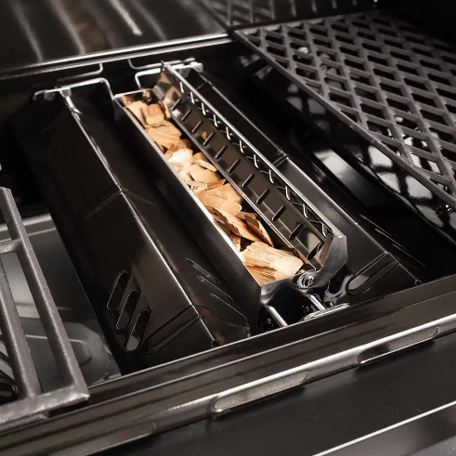 Charbrofire lifestyle backyard grill scene showing durable grate for better grilling benefit