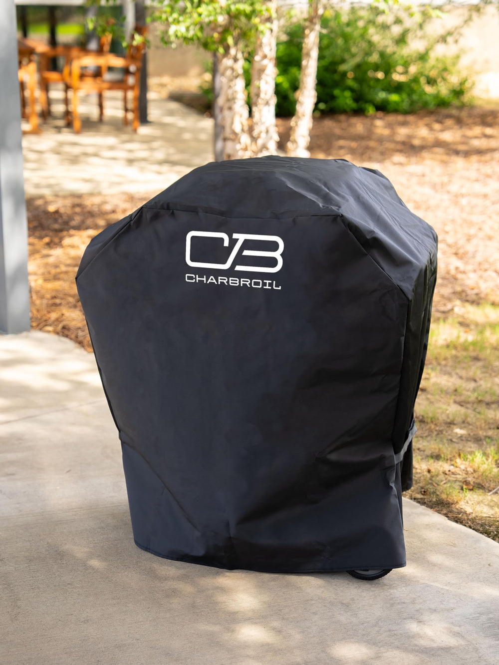 Charbroil Bistro Pro cover front view protects grill from weather