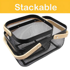 Cheardia foldable wooden handle lifted for carrying showing ergonomic comfort