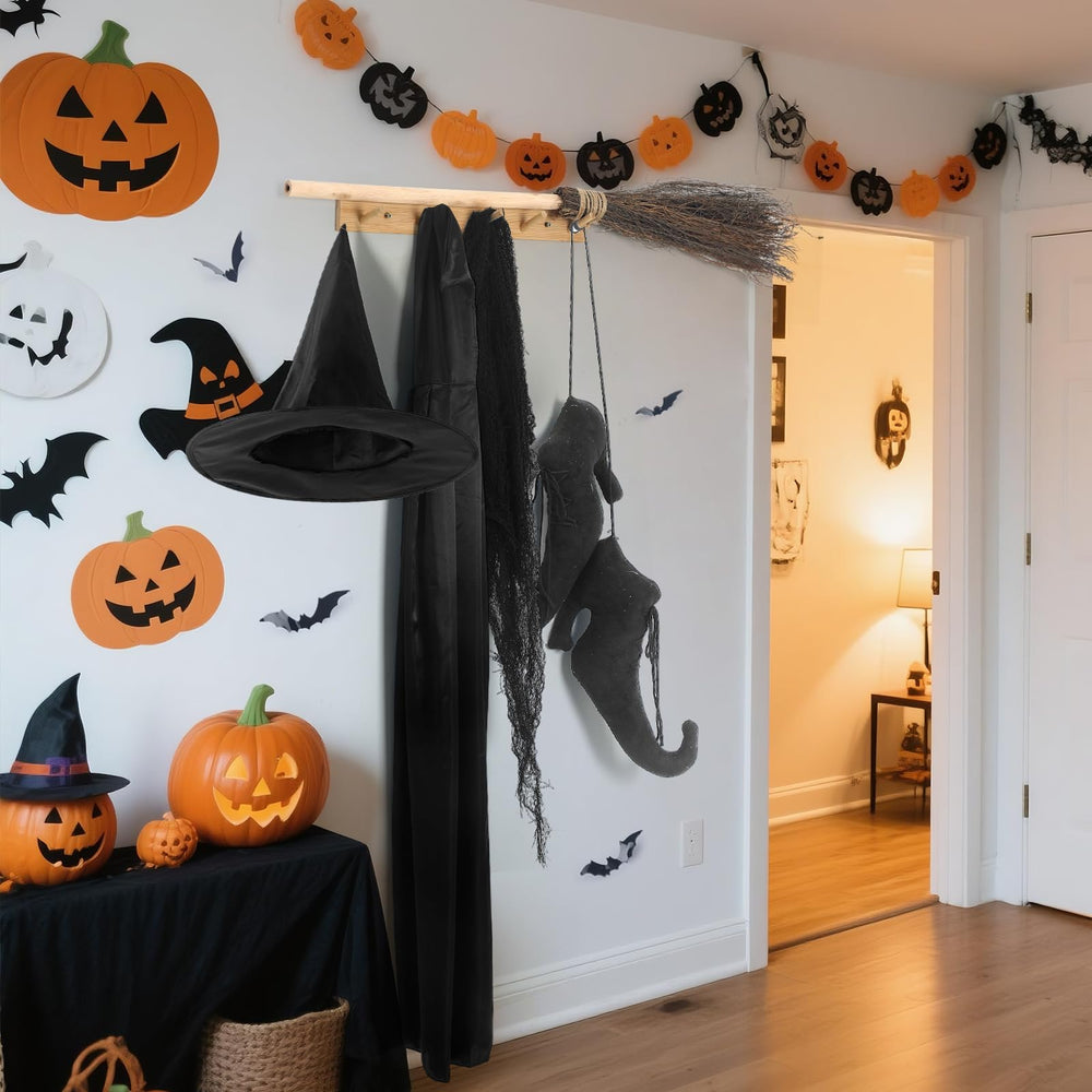 Chicingyou bat stickers applied to wall creating motion and dramatic effect