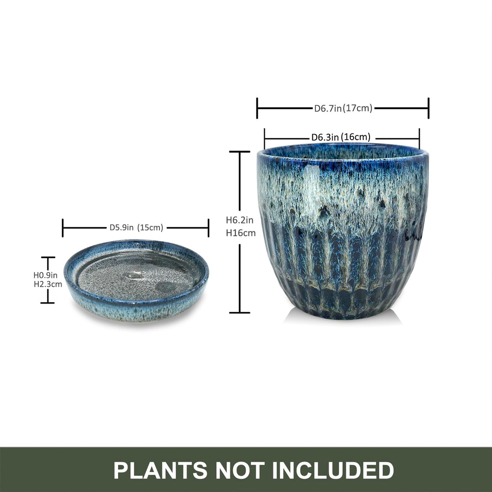 Chralji GIFTWARE closeup of drainage hole, prevents overwatering