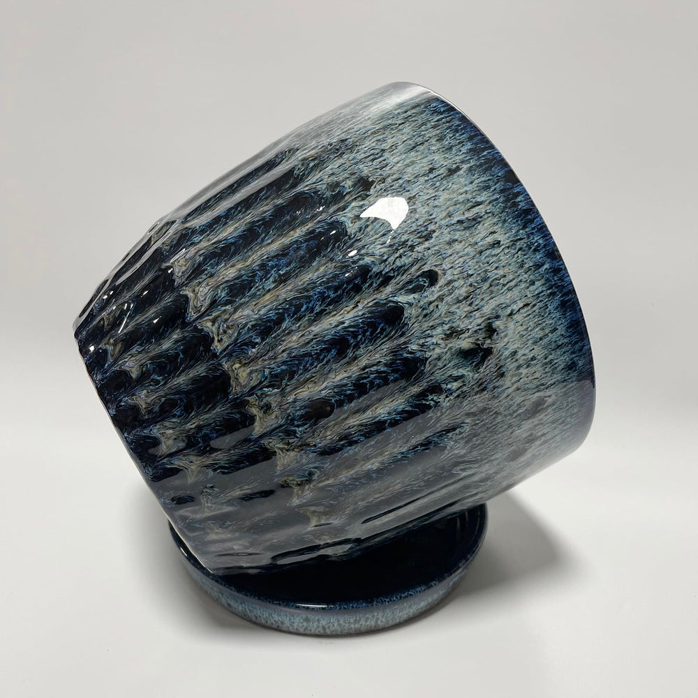 Chralji GIFTWARE glaze texture closeup, durable artisan finish