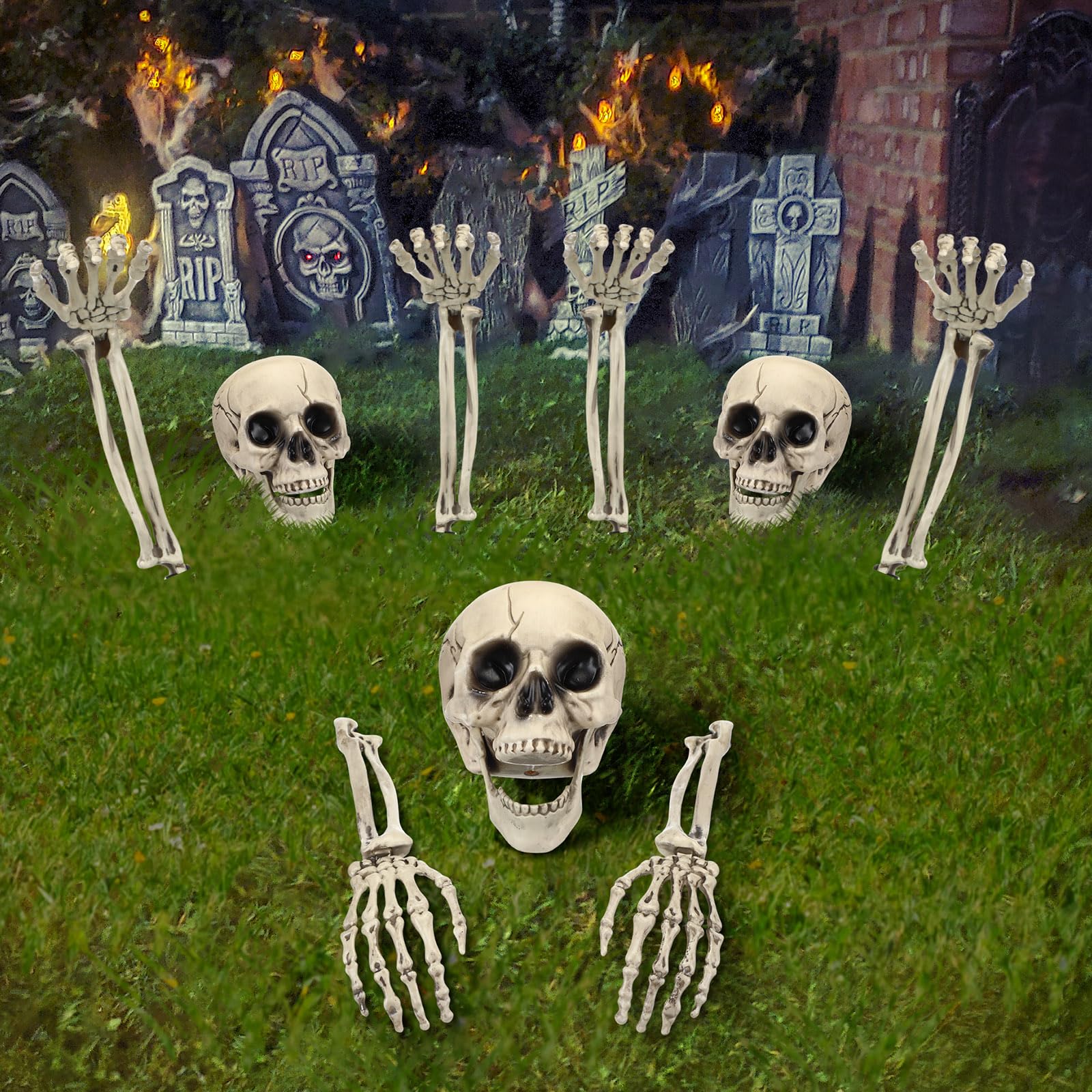 Chunful front view showing three skulls and six arms highlighting instant spooky display