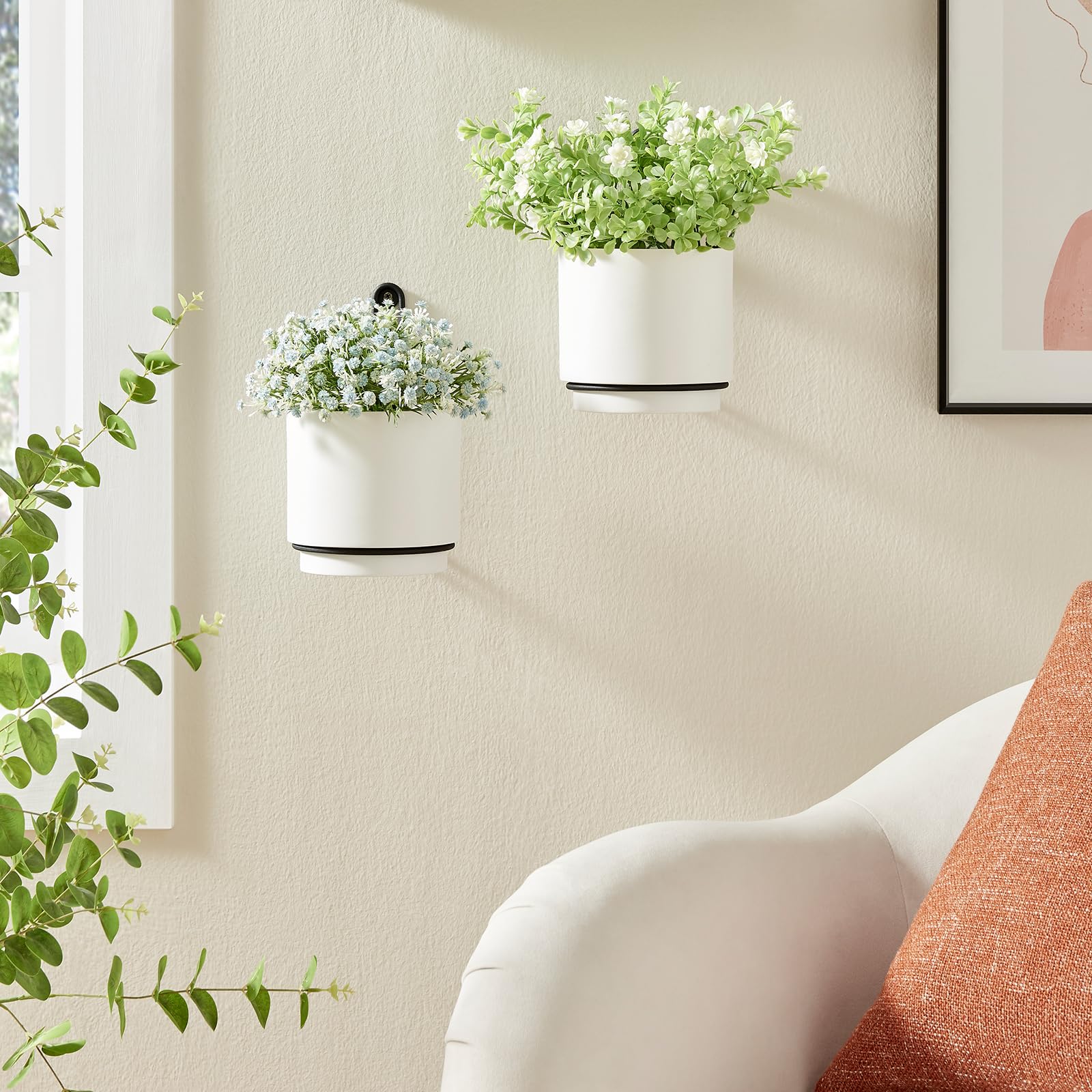 CISEANOL hanging from ceiling hook illustrating flexible mounting and secure suspension benefit